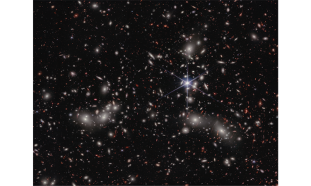 Webb scova galassie primordiali nell’ammasso di Pandora