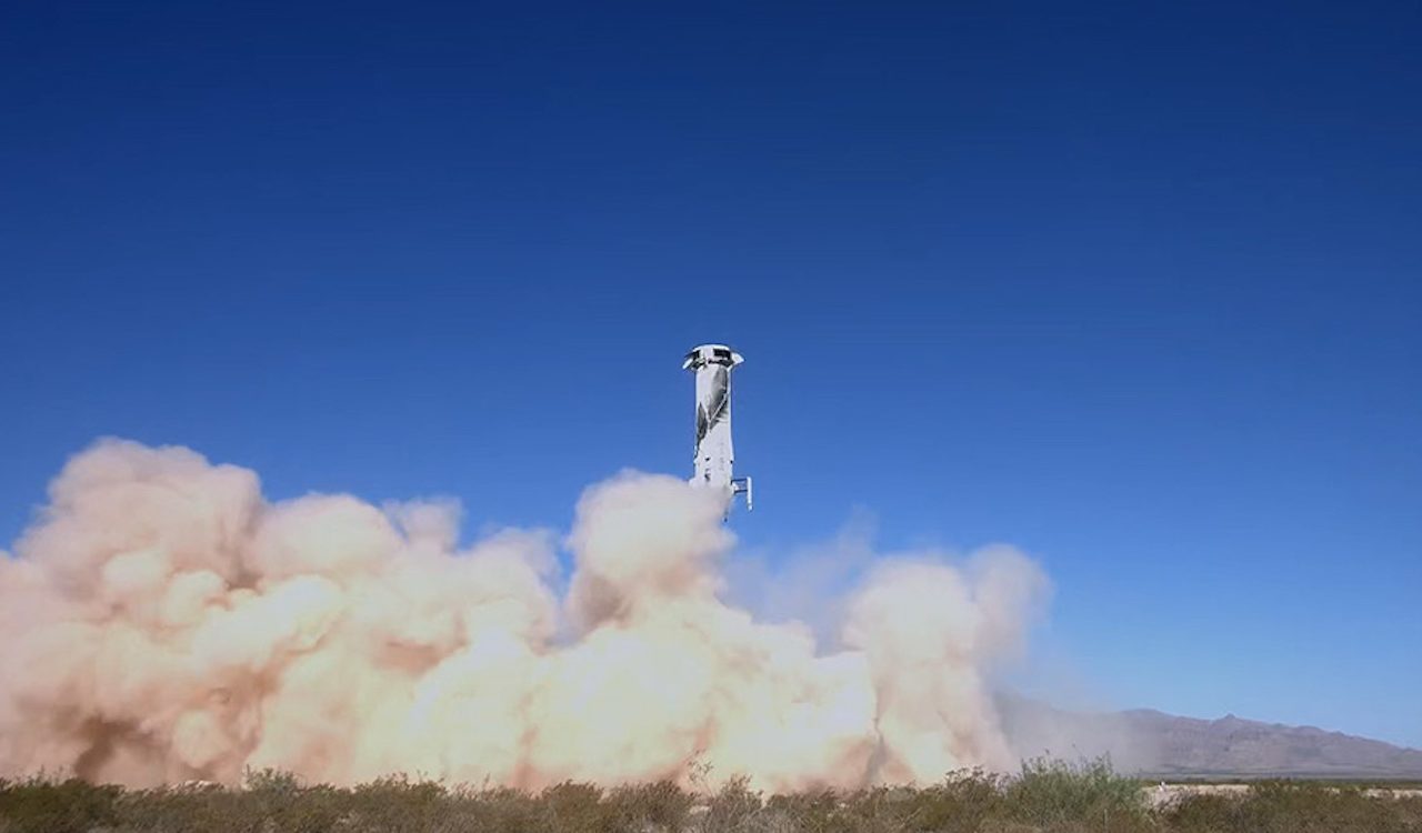 Blue Origin vola con equipaggio dopo due anni