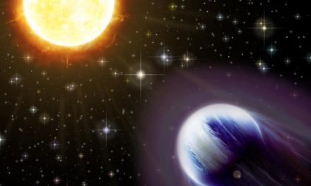 Un gigante gassoso, leggero come ‘zucchero filato’