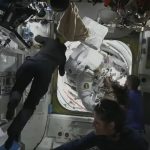 Iss, passeggiata spaziale interrotta per una perdita