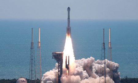 Starliner, lanciata la prima missione con equipaggio
