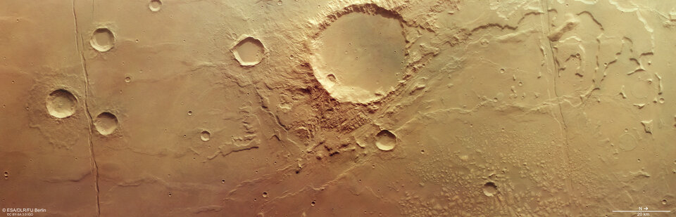 Resti di uno specchio d’acqua dal più grande lago di Marte