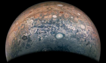 Juno ci regala immagini spettacolari di Giove e della sua Luna