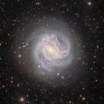 Messier 83, due cuori e una galassia