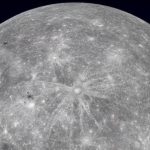 Proposta una nuova datazione per il più grande cratere della Luna