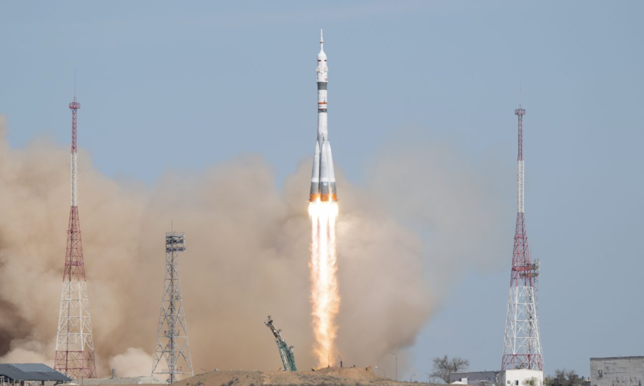 Soyuz con equipaggio verso la Stazione Spaziale