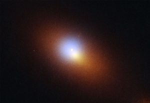 L'evento At2024td ricostruito con le scansioni di due osservatori. E' quel puntino chiaro vicino al centro galattico. Crediti foto: Nasa, Esa, StScI, Yuhan Yao (Uc Berkeley). Processamento immagine: Joseph DePasquale (StScI))
