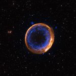 Due esplosioni per spegnere una stella