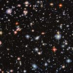 Gli occhi del Webb sul Campo Ultra Profondo di Hubble