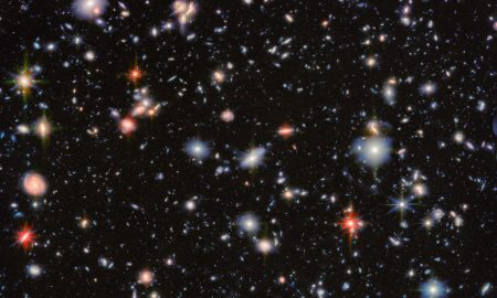 Gli occhi del Webb sul Campo Ultra Profondo di Hubble