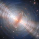 Un ‘uovo’ scintillante per Hubble