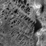 Le ‘formazioni ragnatela’ di Marte
