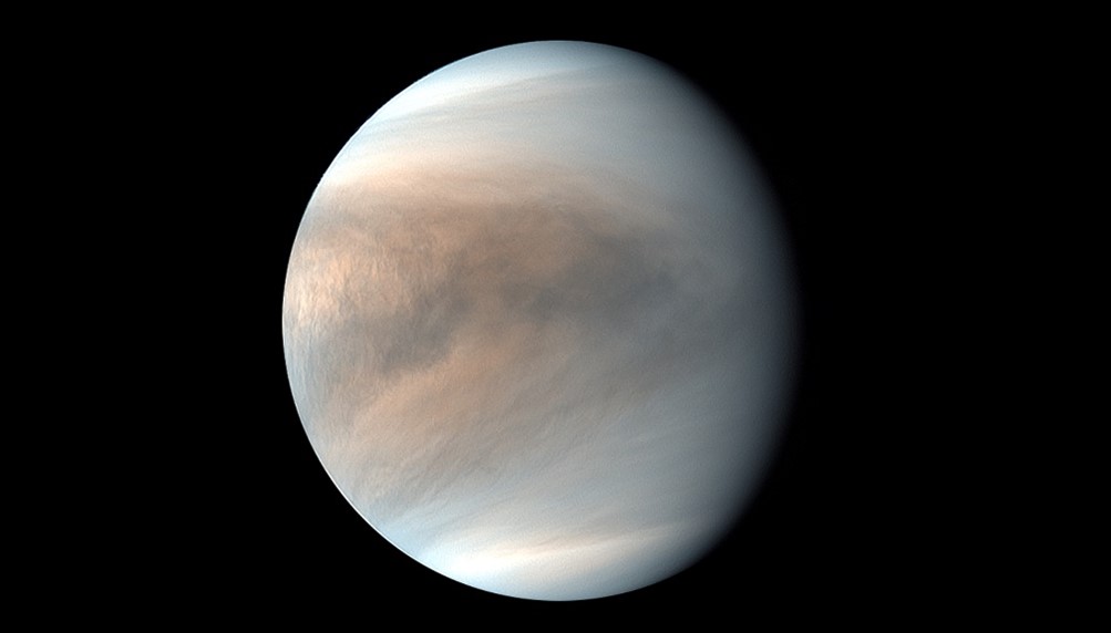 Venere: svelato il meccanismo delle nubi acide