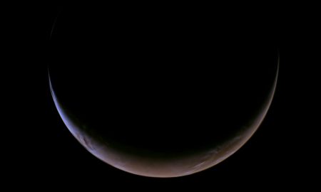 Psyche sorvola Marte e accelera verso l'asteroide metallico