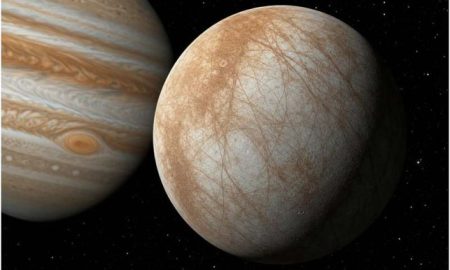 Europa, luna di Giove: la Terra come possibile sorgente di vita