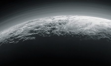 Plutone: l’atmosfera sta collassando?