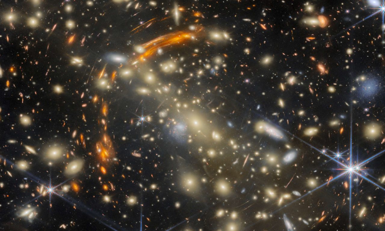 Uno specchio cosmico per il Webb