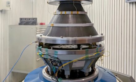 Lanci più sicuri per i payload grazie ai cristalli fononici