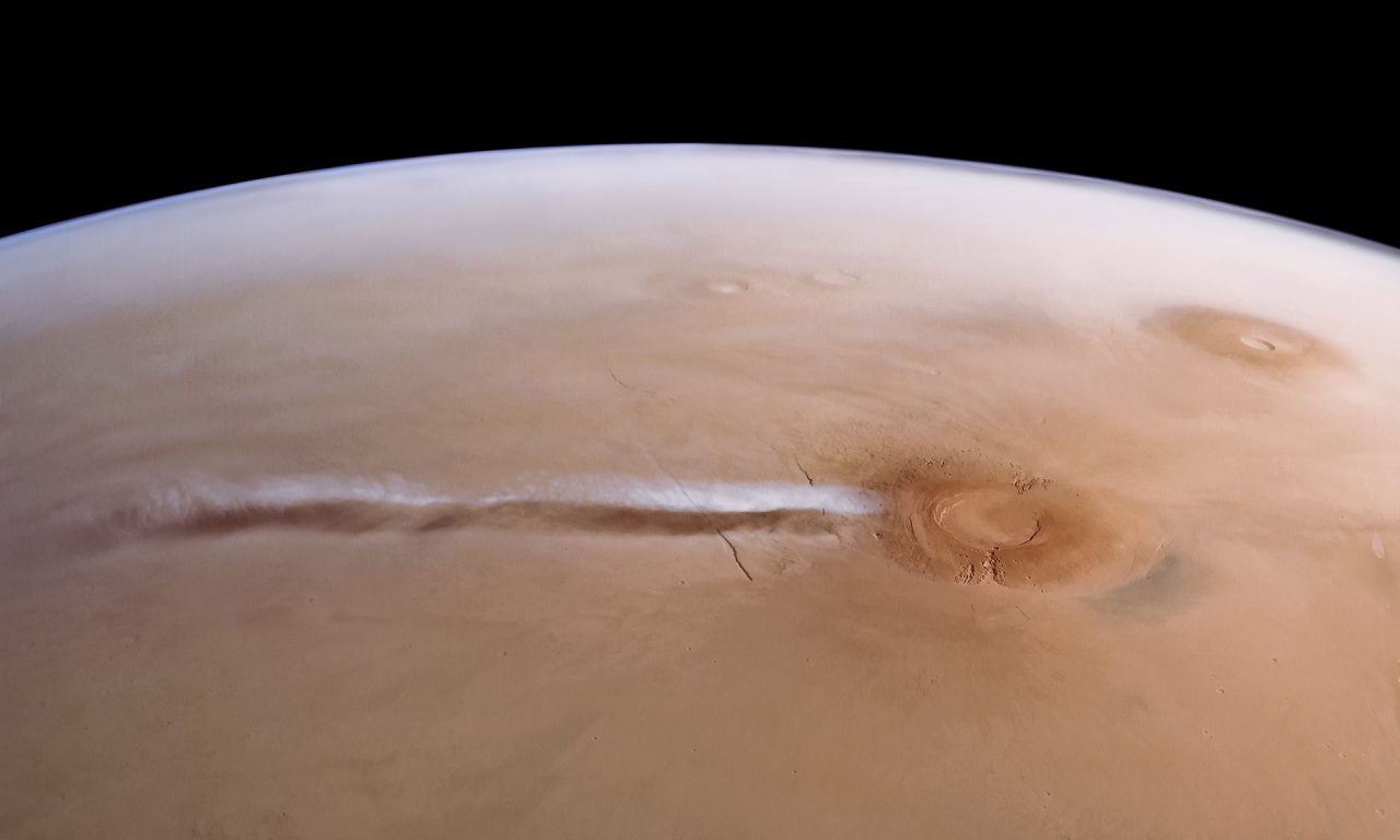 Il mistero della gigantesca nube marziana